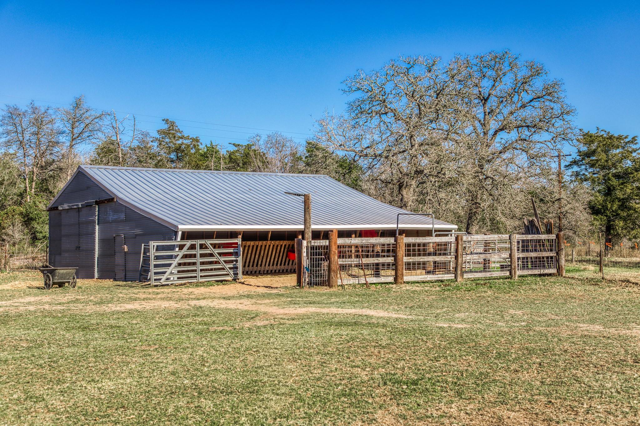 9354 Fm-2780 Burton TX 77835