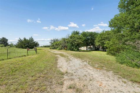 194 Private Road 4663 Boyd TX 76023