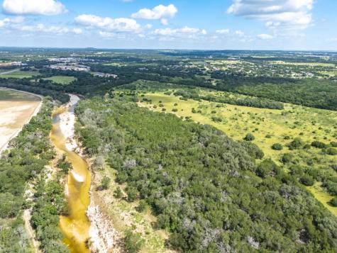 5001 Cr 258 Liberty Hill TX 78633