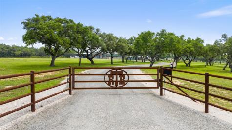 3431 Klett Ranch Road Johnson City TX 78636
