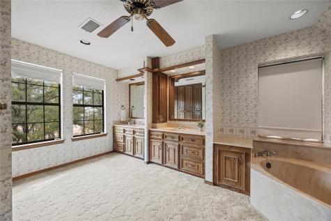 14511 Farm To Market 32 Blanco TX 78606