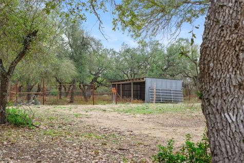 14511 Farm To Market 32 Blanco TX 78606
