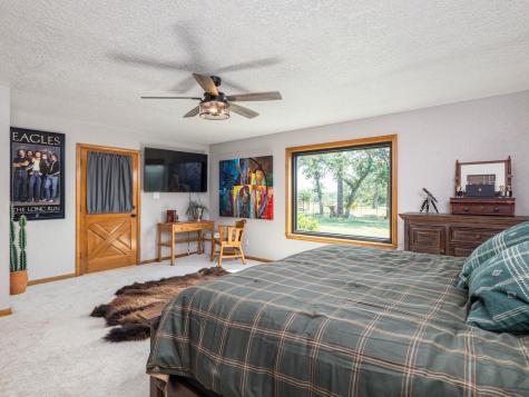1045 Private Road 7005 Lexington TX 78947