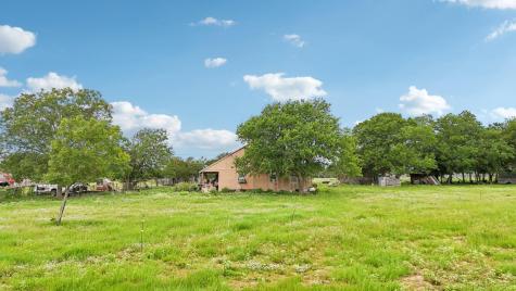 170 Zack Lane Giddings TX 78942