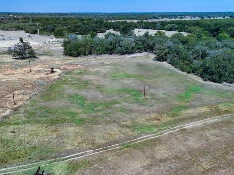 5400 Gander Slough Road Kingsbury TX 78638