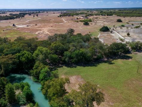 5400 Gander Slough Road Kingsbury TX 78638