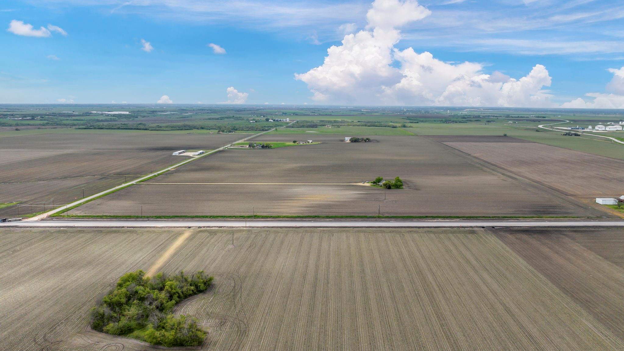 3255 County Road 369 Taylor TX 76574