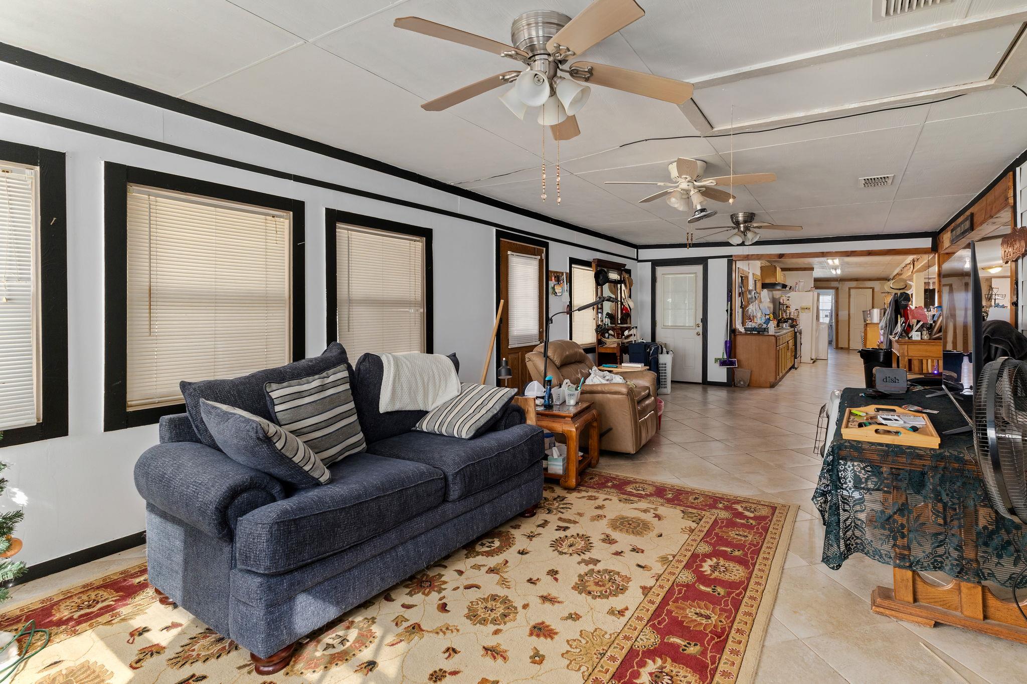 1009 Private Road 1024 Hallettsville TX 77964