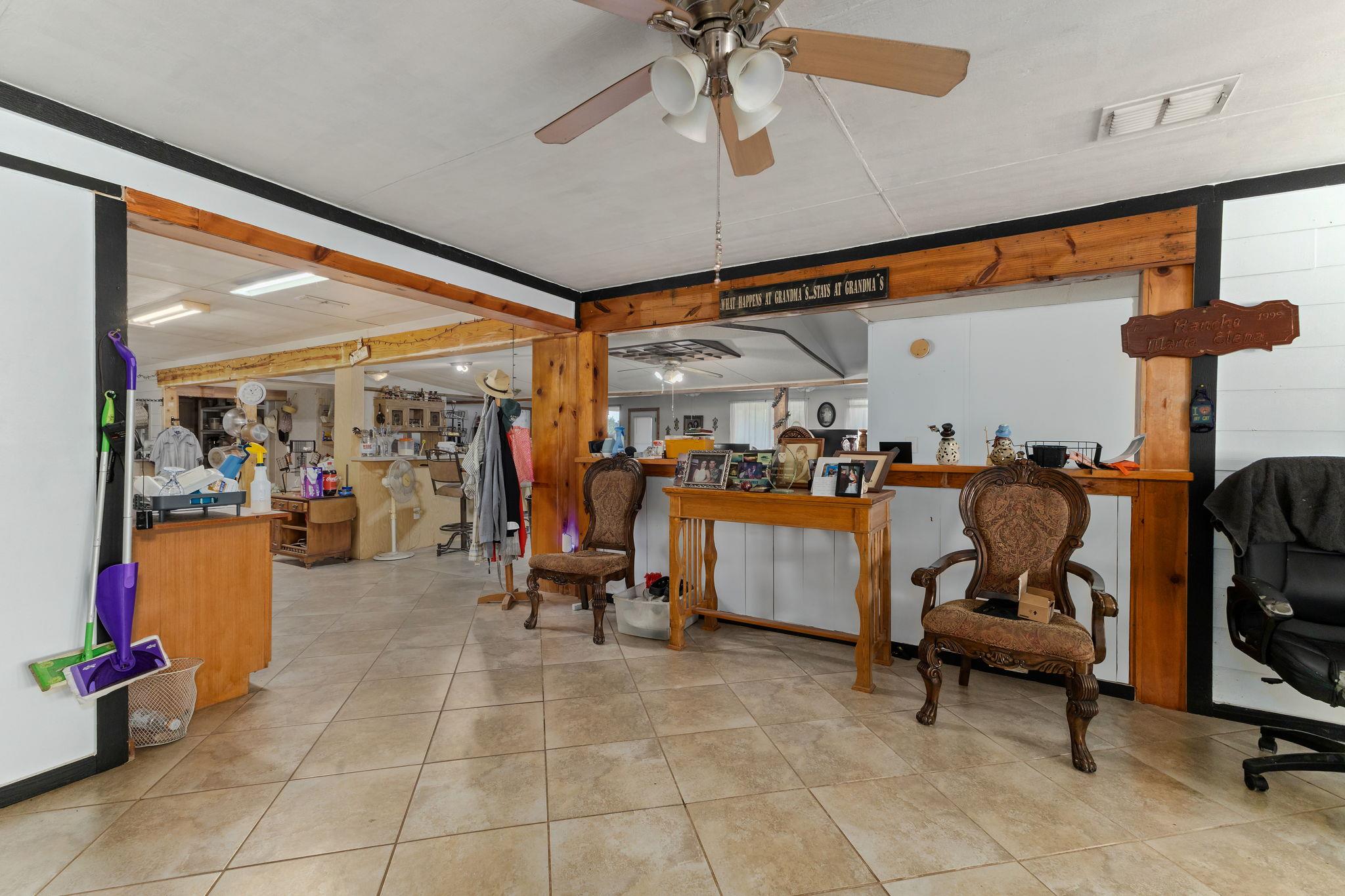 1009 Private Road 1024 Hallettsville TX 77964