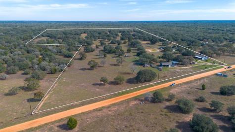 1009 Private Road 1024 Hallettsville TX 77964