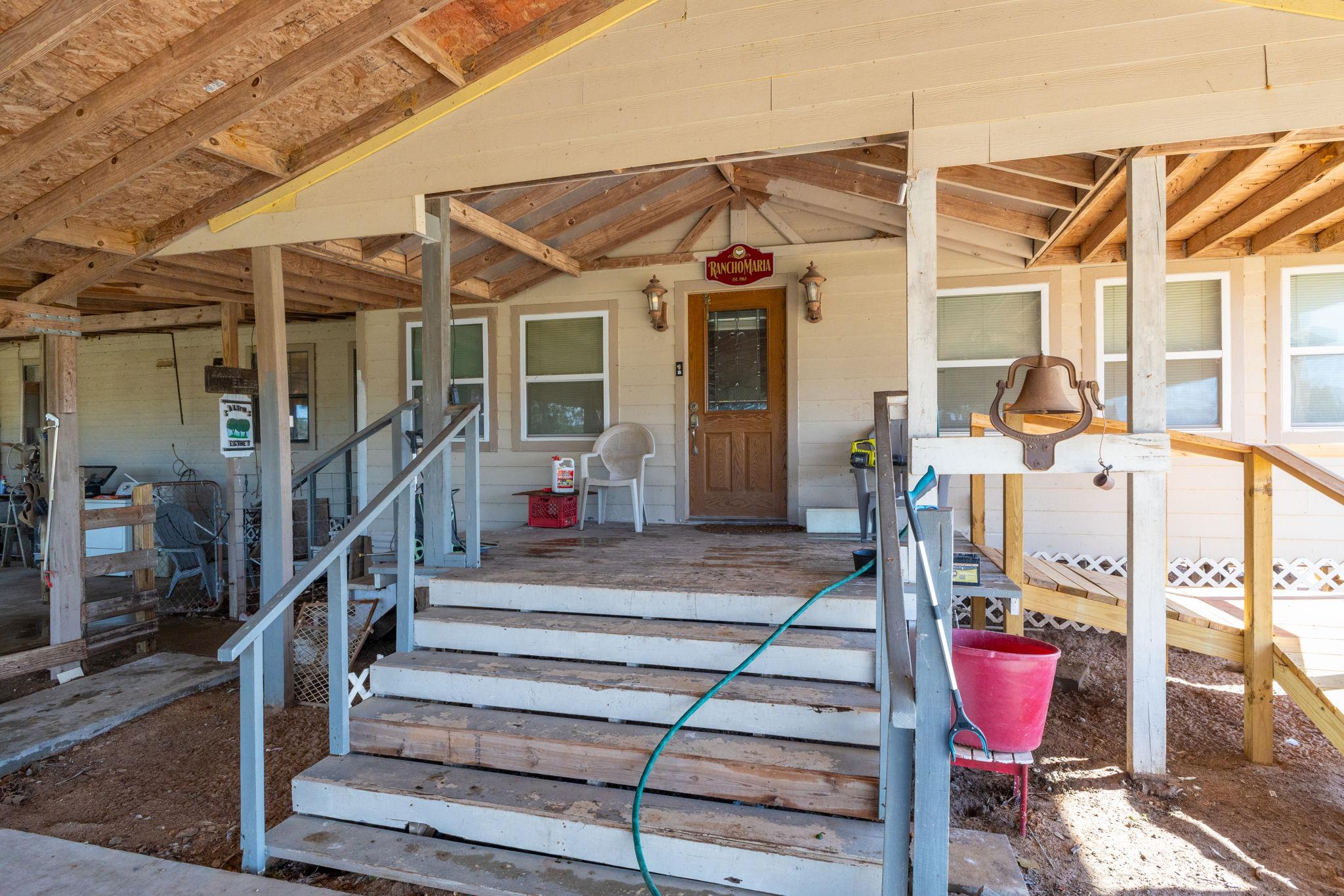 1009 Private Road 1024 Hallettsville TX 77964