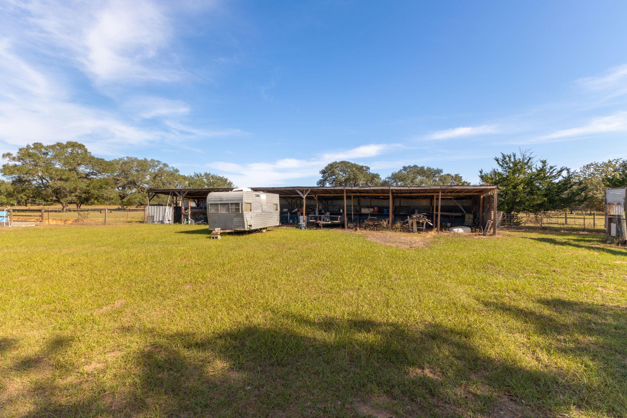 1009 Private Road 1024 Hallettsville TX 77964
