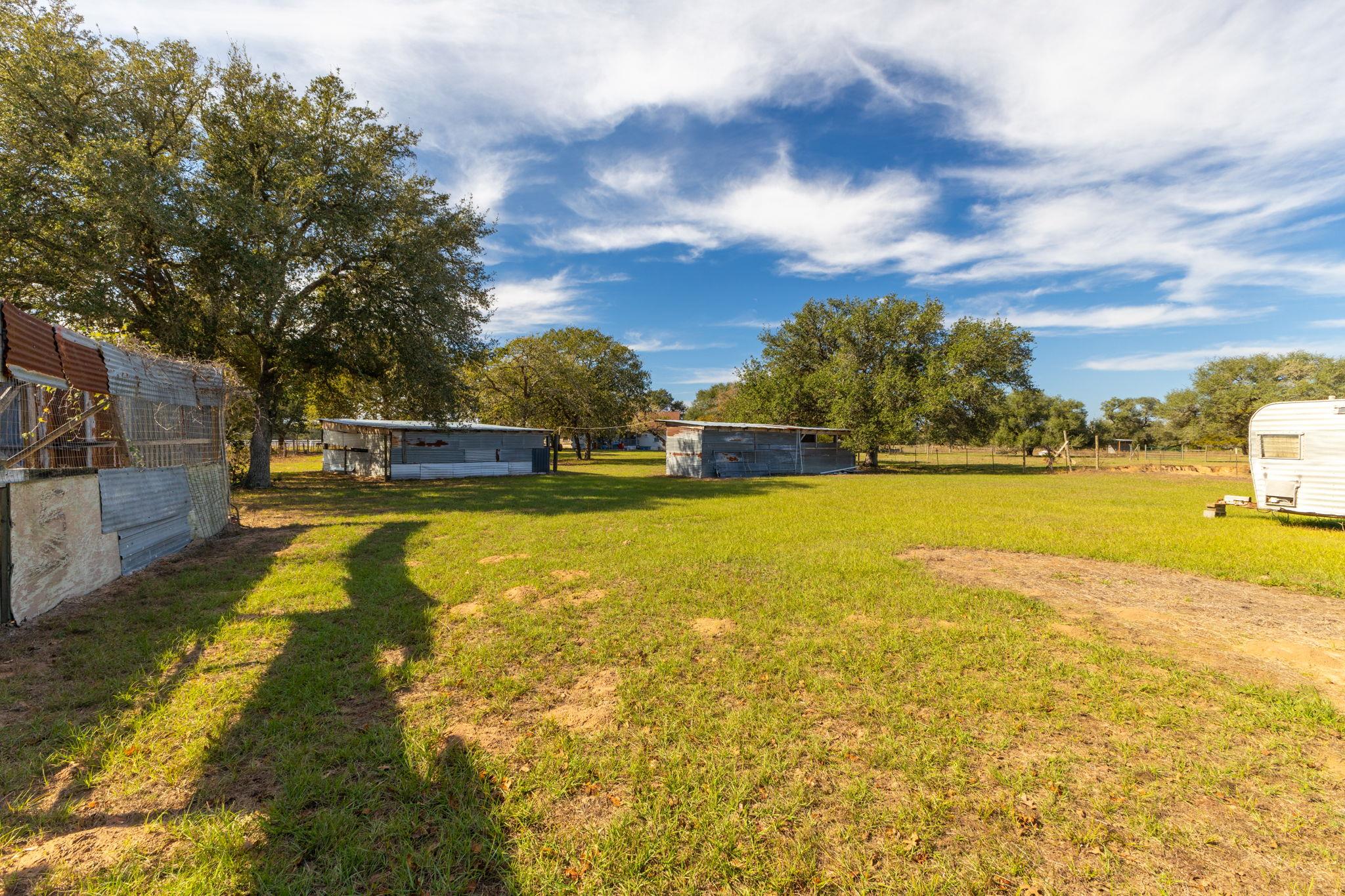1009 Private Road 1024 Hallettsville TX 77964