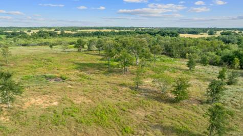 1385 Pettytown Road Dale TX 78616