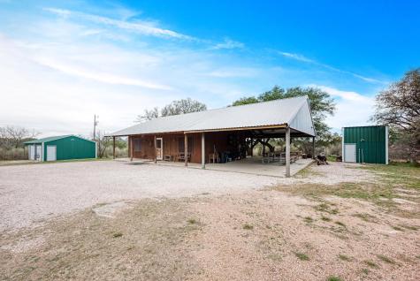 1218 Private Road 1377 Lampasas TX 76550