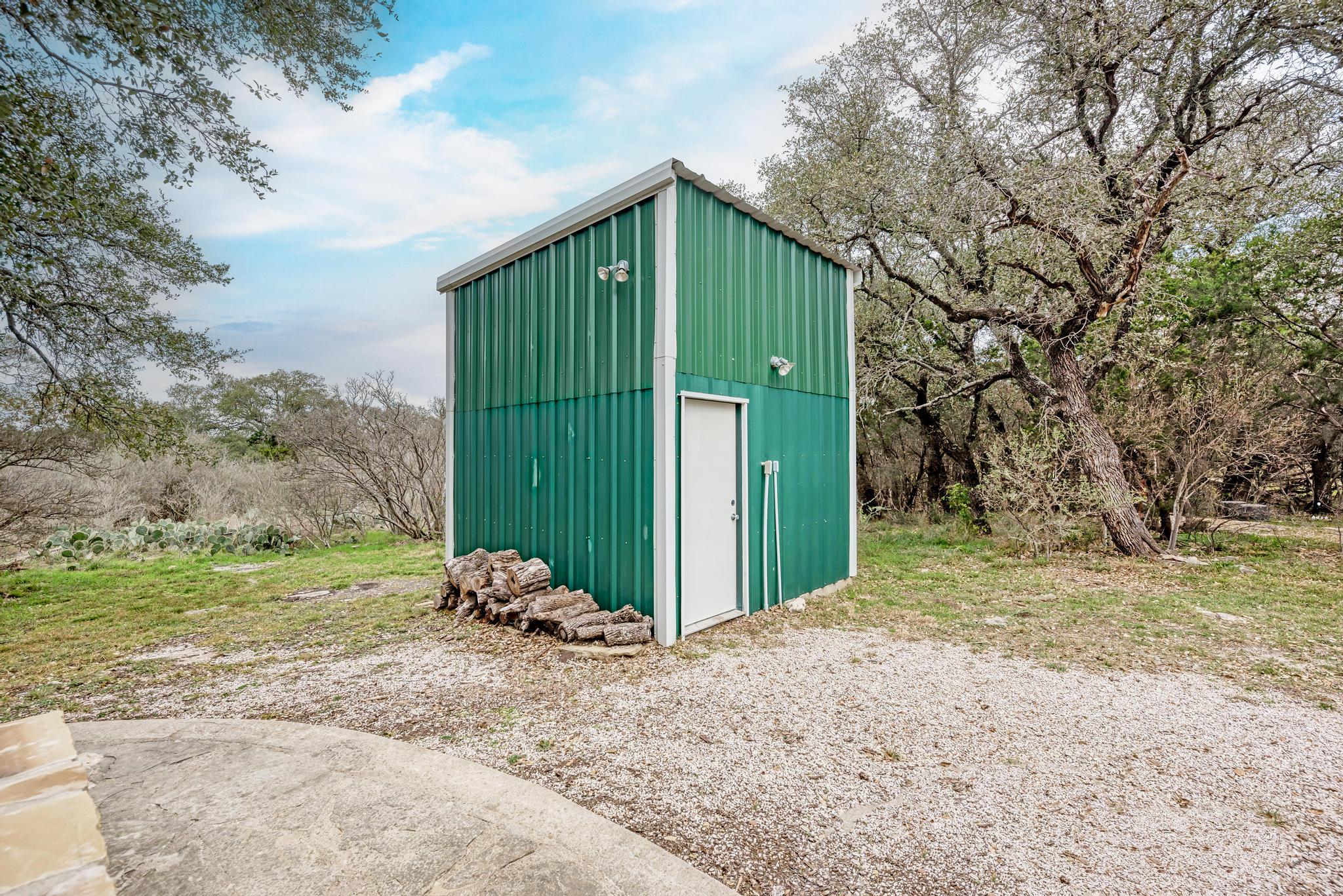 1218 Private Road 1377 Lampasas TX 76550