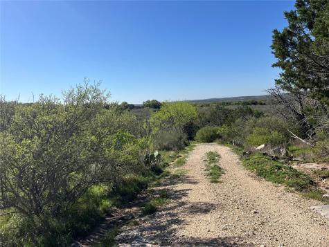 1218 Private Road 1377 Lampasas TX 76550