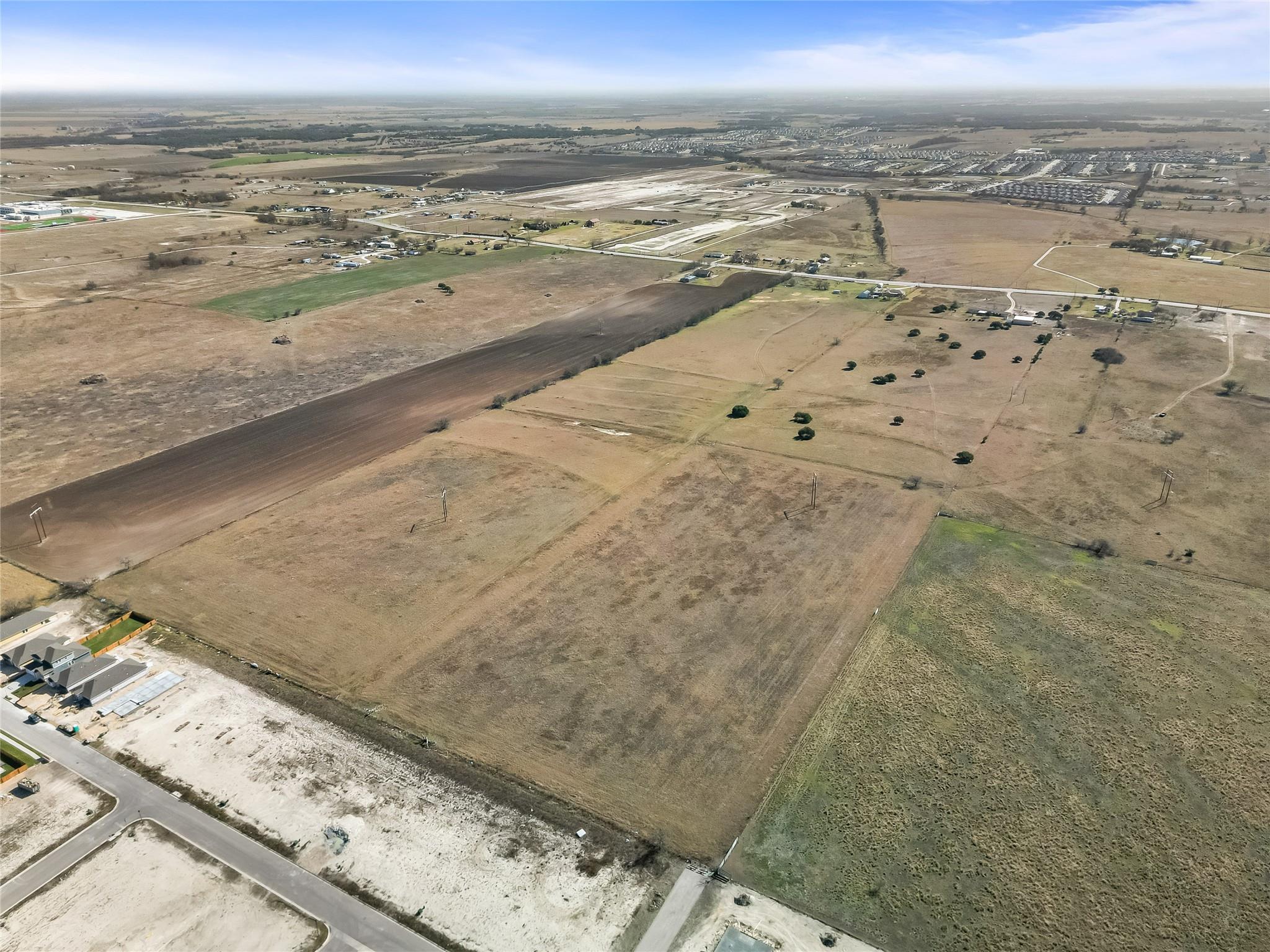 1351 E Fm 487 Jarrell TX 76537