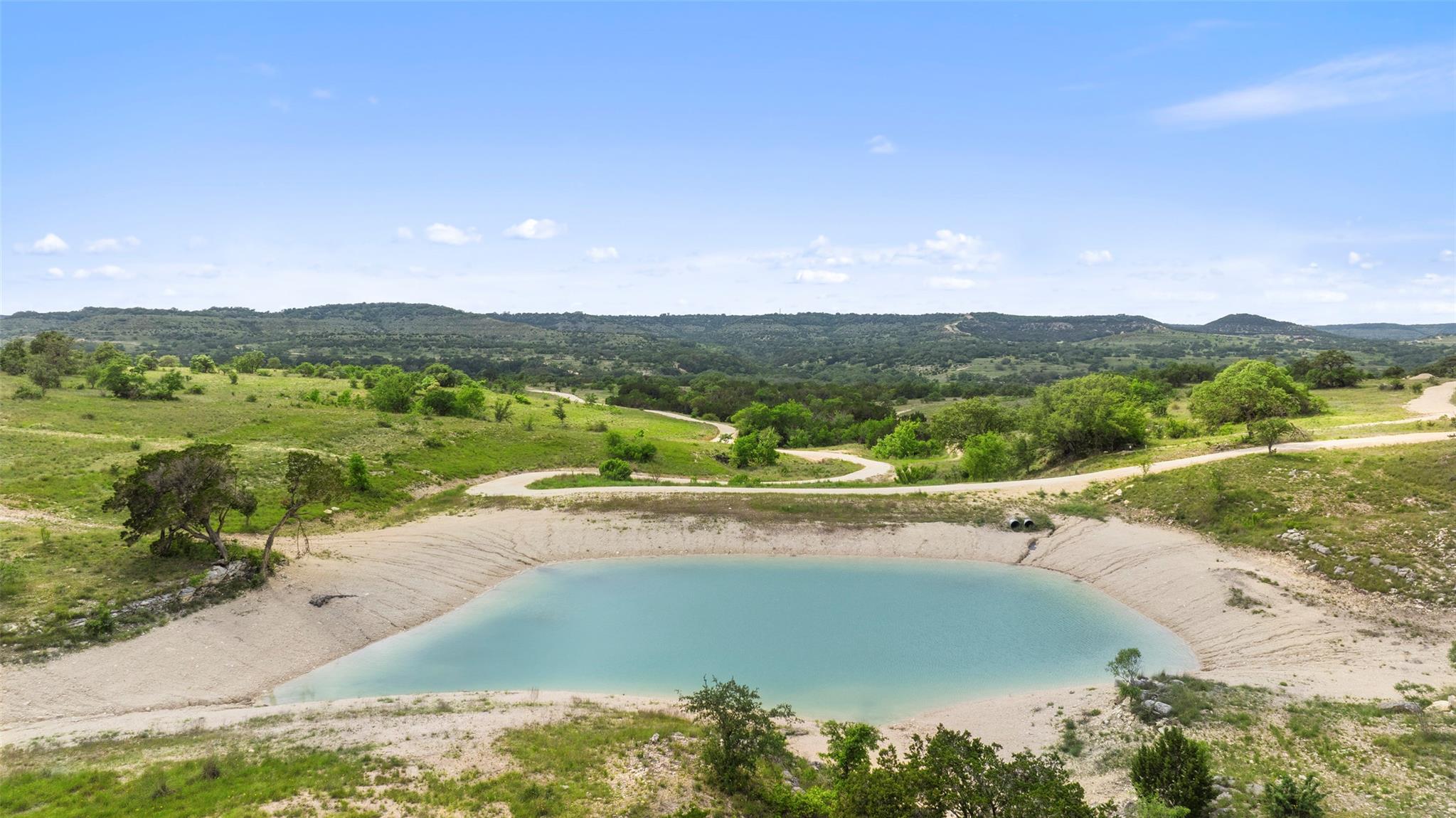 628 Antelope Cove Blanco TX 78606