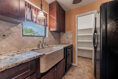 9695 County Road 321 Caldwell TX 77836
