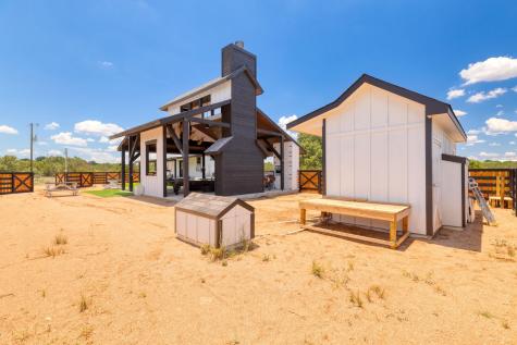 1534 Pasture Springs Road Harper TX 78631