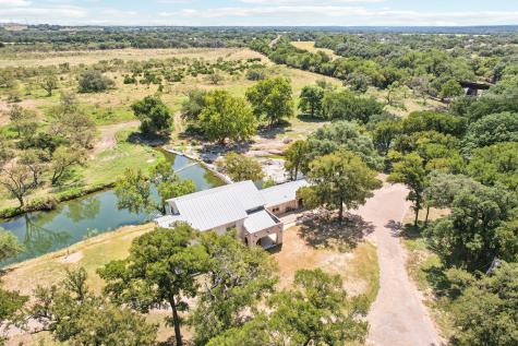 190 Private Road 3011 Lampasas TX 76550