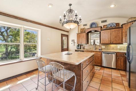 190 Private Road 3011 Lampasas TX 76550