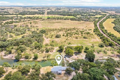 190 Private Road 3011 Lampasas TX 76550