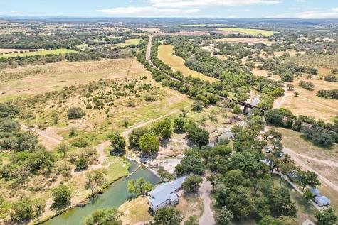 190 Private Road 3011 Lampasas TX 76550