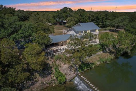 190 Private Road 3011 Lampasas TX 76550