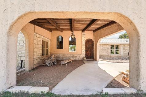 190 Private Road 3011 Lampasas TX 76550