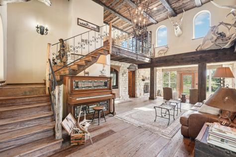 190 Private Road 3011 Lampasas TX 76550