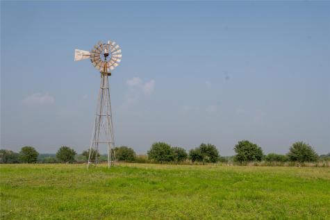 8271 Fm 529 Road Bellville TX 77418