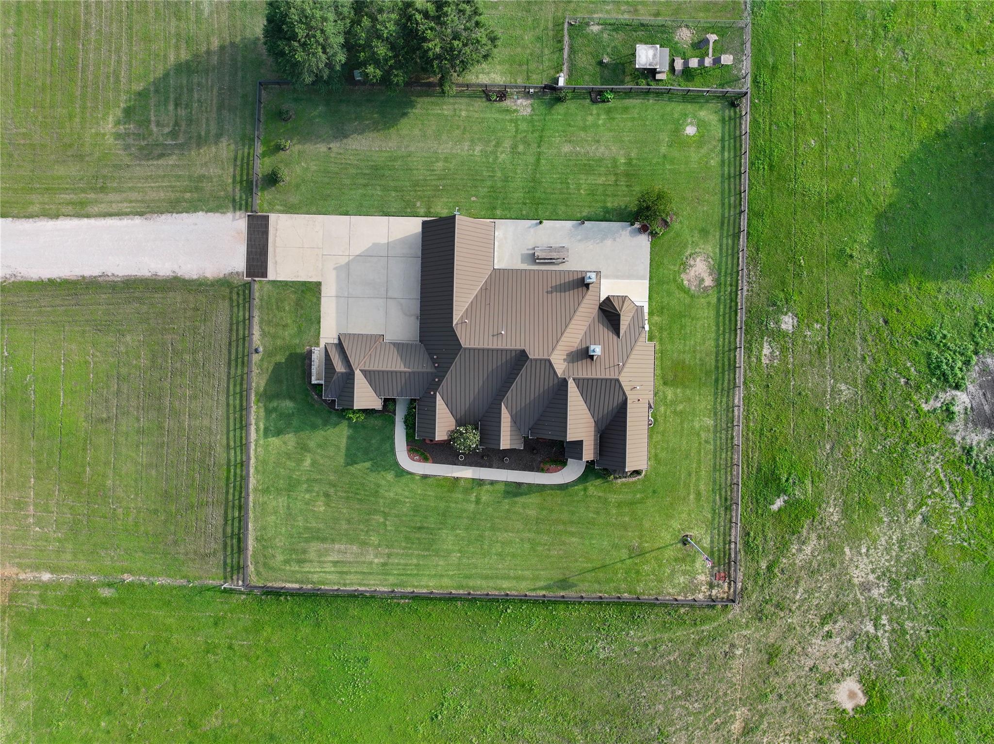 8271 Fm 529 Road Bellville TX 77418