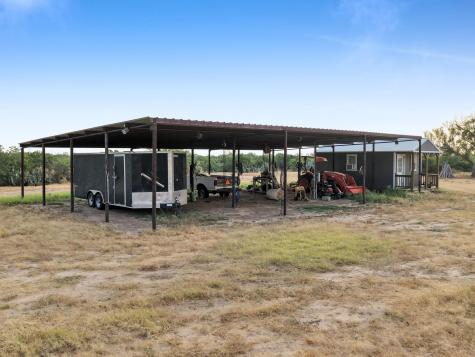 Tbd Fm 1986 Crystal City TX 78872