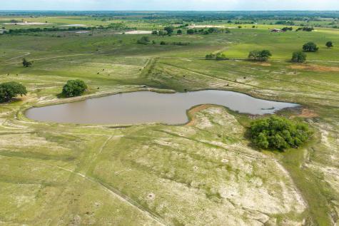 1797 County Road 261 Moulton TX 77975