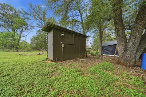 169 Ann Powell Road Smithville TX 78957