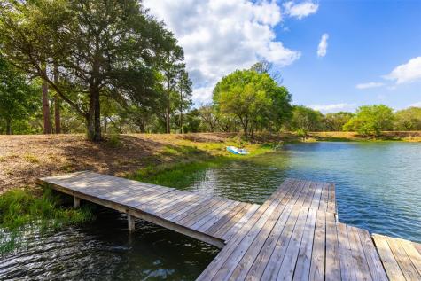 1106 N County Road 255 Garwood TX 77442