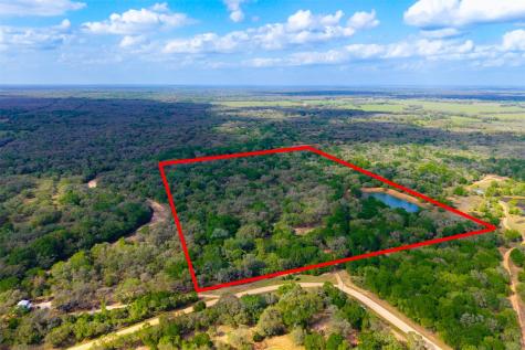 1106 N County Road 255 Garwood TX 77442