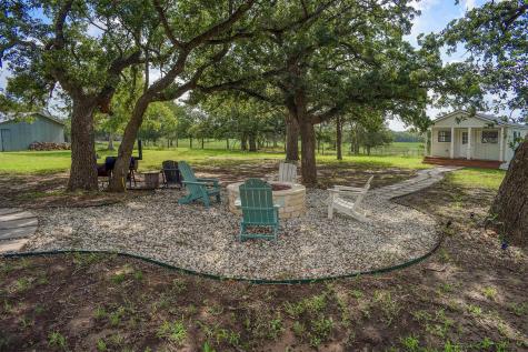 141 Grassyville Road Paige TX 78659