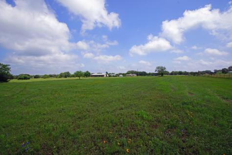 244 Apache Springs Road Briggs TX 78608