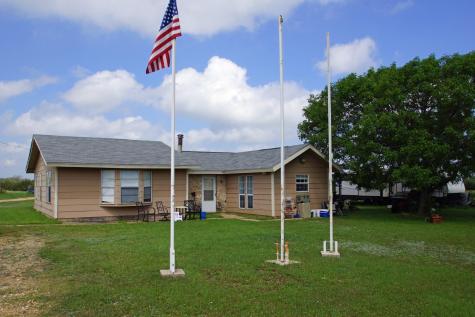 244 Apache Springs Road Briggs TX 78608