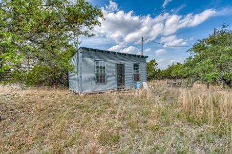 218 Saddle Wood Trail Comfort TX 78013
