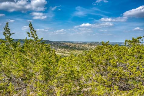 218 Saddle Wood Trail Comfort TX 78013