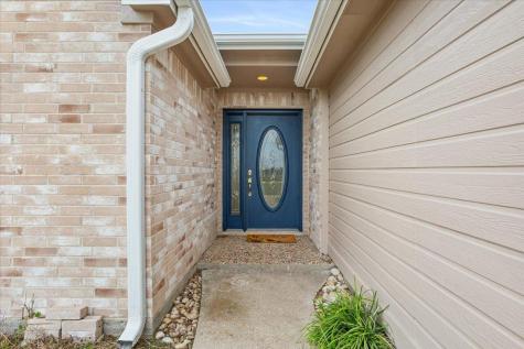 8600 Five Wells Road Rogers TX 76569