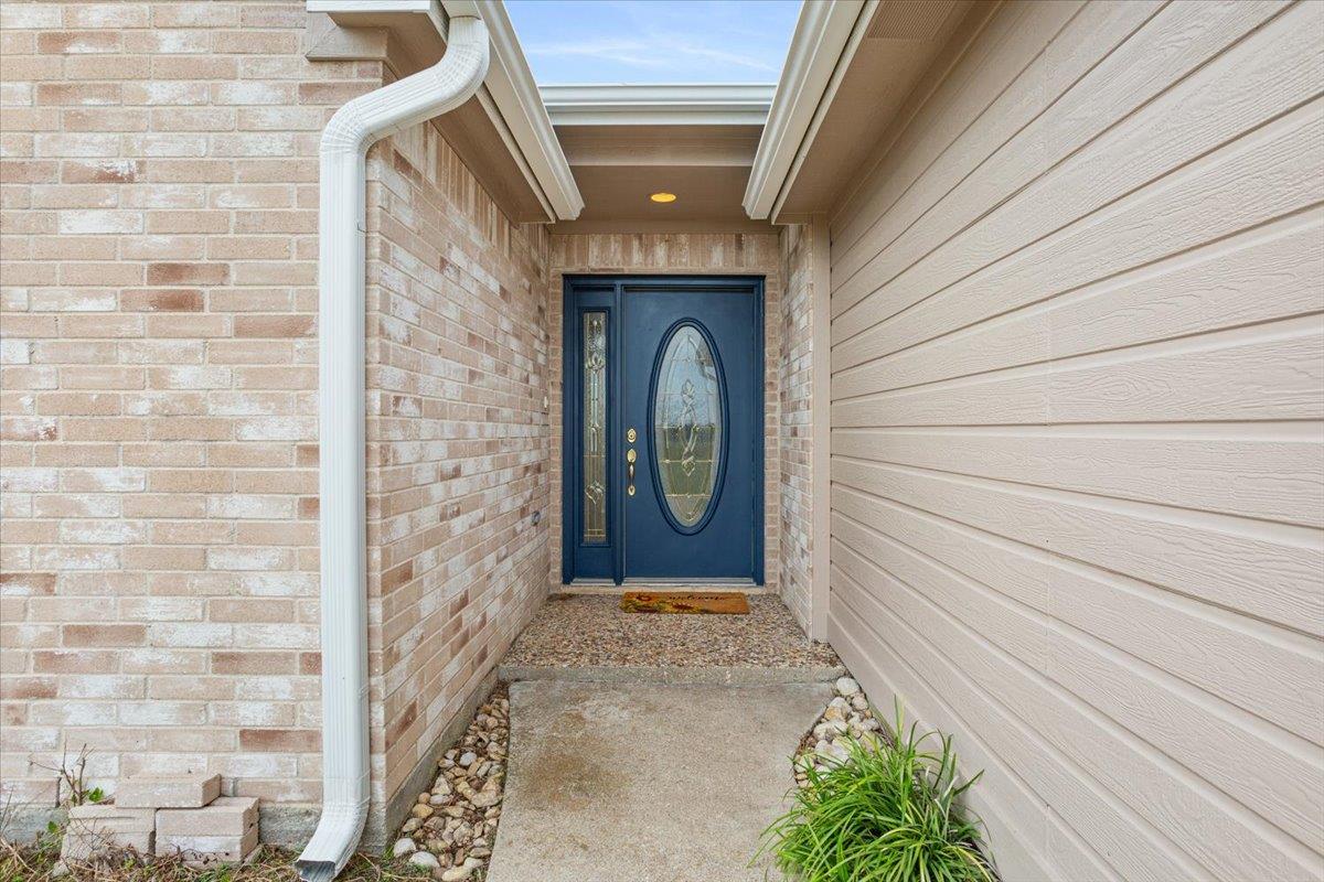 8600 Five Wells Road Rogers TX 76569