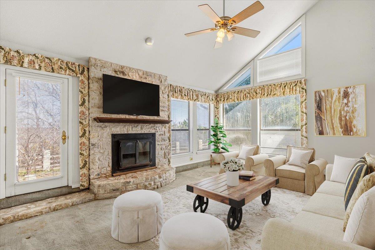 280 Cole Drive Liberty Hill TX 78642