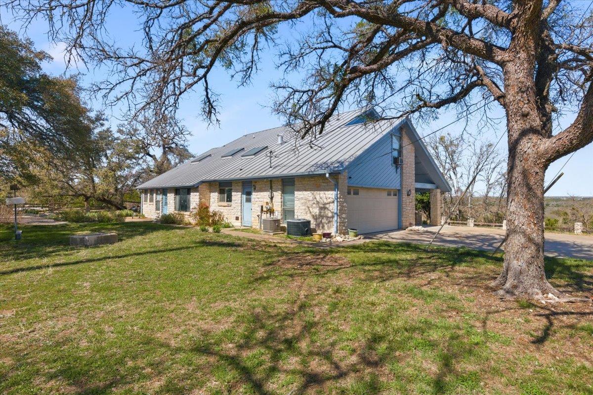 280 Cole Drive Liberty Hill TX 78642