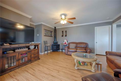 5135 W Us Highway 90 Schulenburg TX 78956