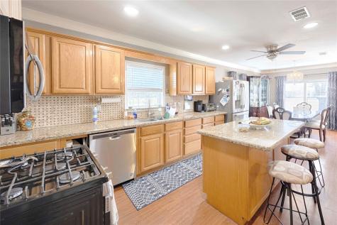 5135 W Us Highway 90 Schulenburg TX 78956